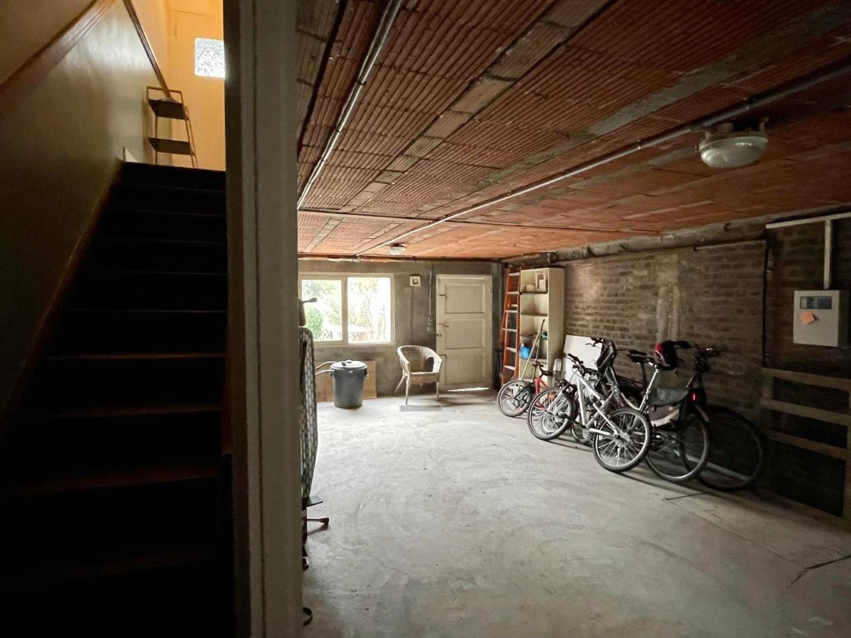 La Chambre Jaune Maison Avec Grande Terrasse Et Garage Prive Lille Exterior foto