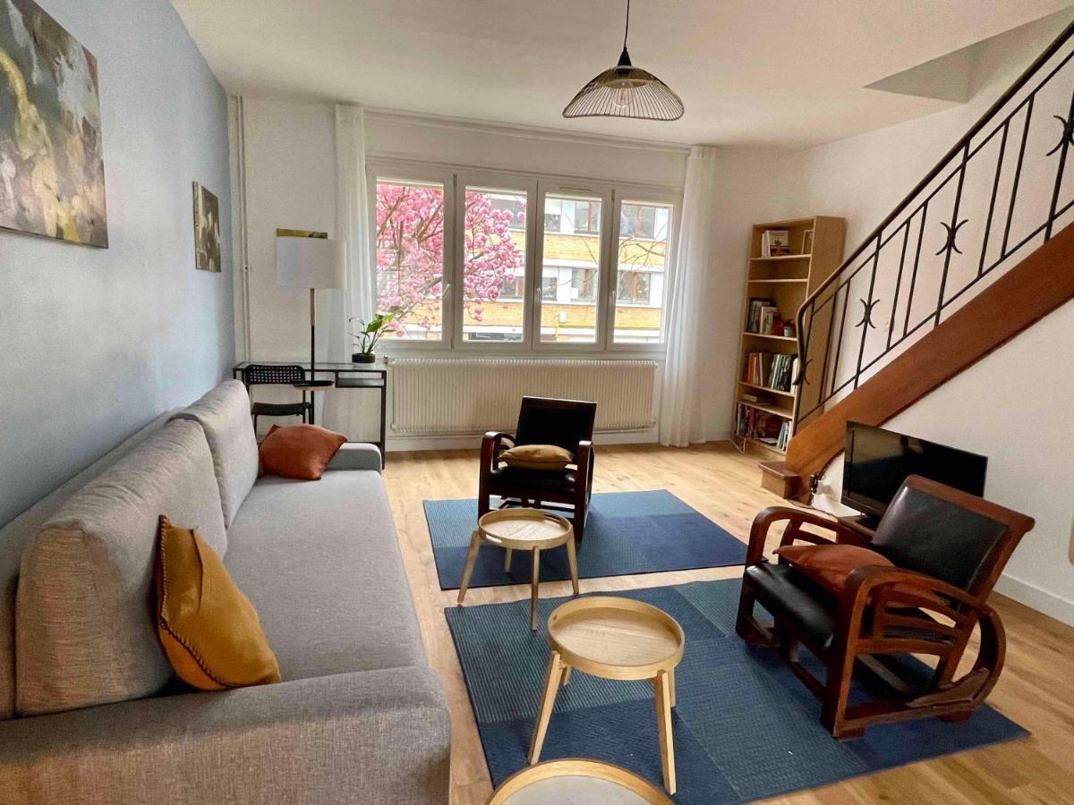 La Chambre Jaune Maison Avec Grande Terrasse Et Garage Prive Lille Exterior foto