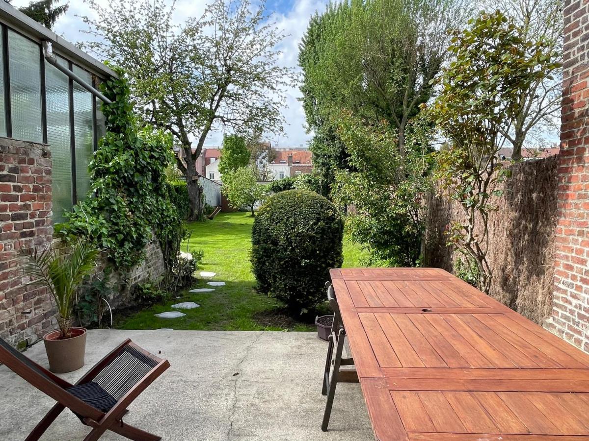 La Chambre Jaune Maison Avec Grande Terrasse Et Garage Prive Lille Exterior foto